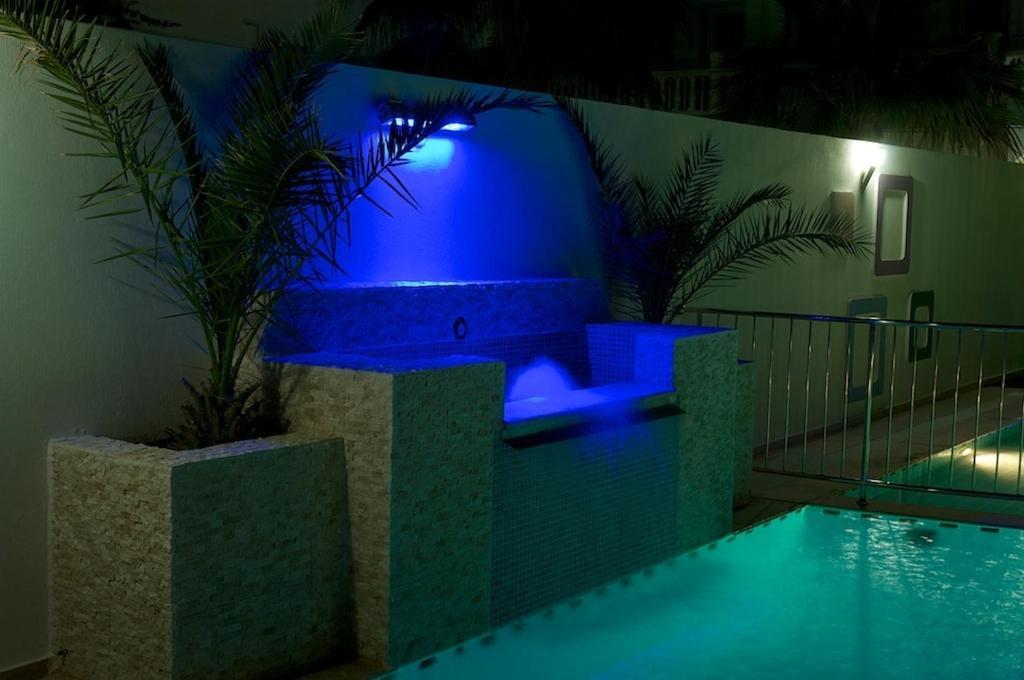 Roadhouse Apartments Gümbet Extérieur photo